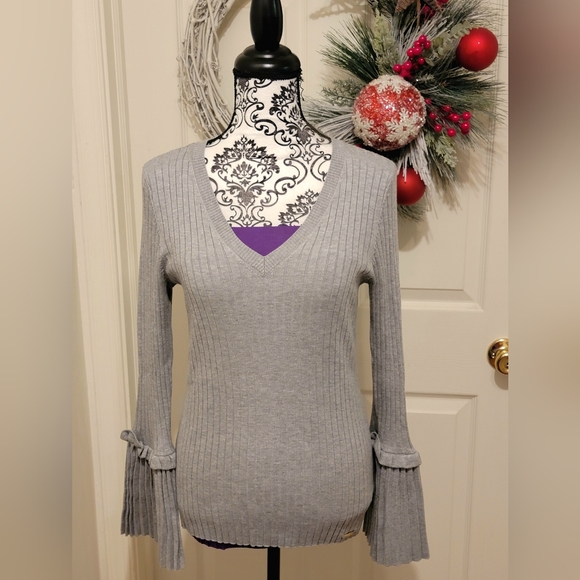 Michael Kors Sweater - Picture 2 of 9